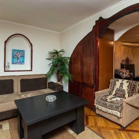 Комфортный Отдых В Сололаки Tbilissi Extérieur photo