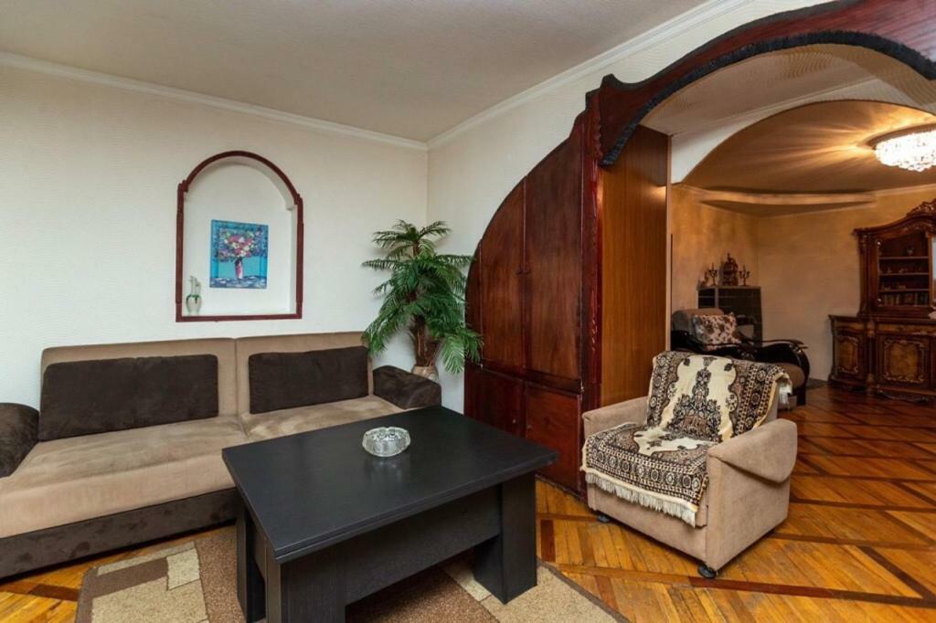 Комфортный Отдых В Сололаки Tbilissi Extérieur photo